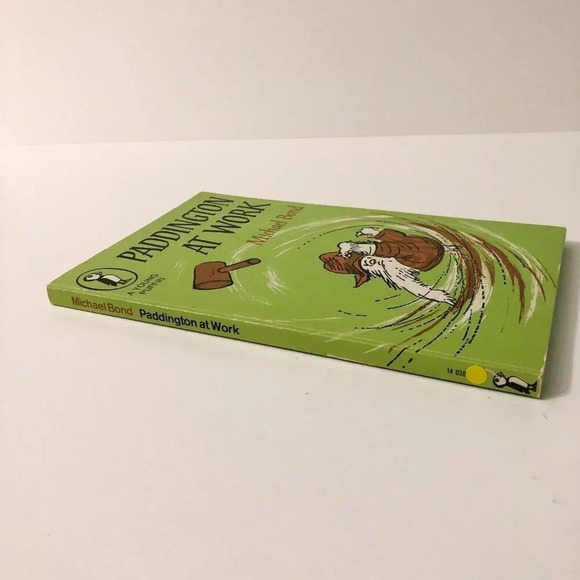 Vtg 1969 Paddington Bear At Work Puffin Books Paperback Michael Bond - Picture 3 of 16
